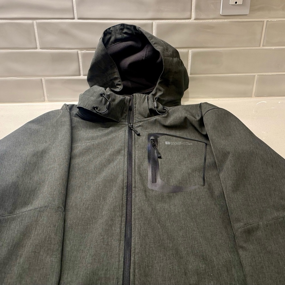Men's Mountain Warehouse Softshell Jacket 3xl - image 1